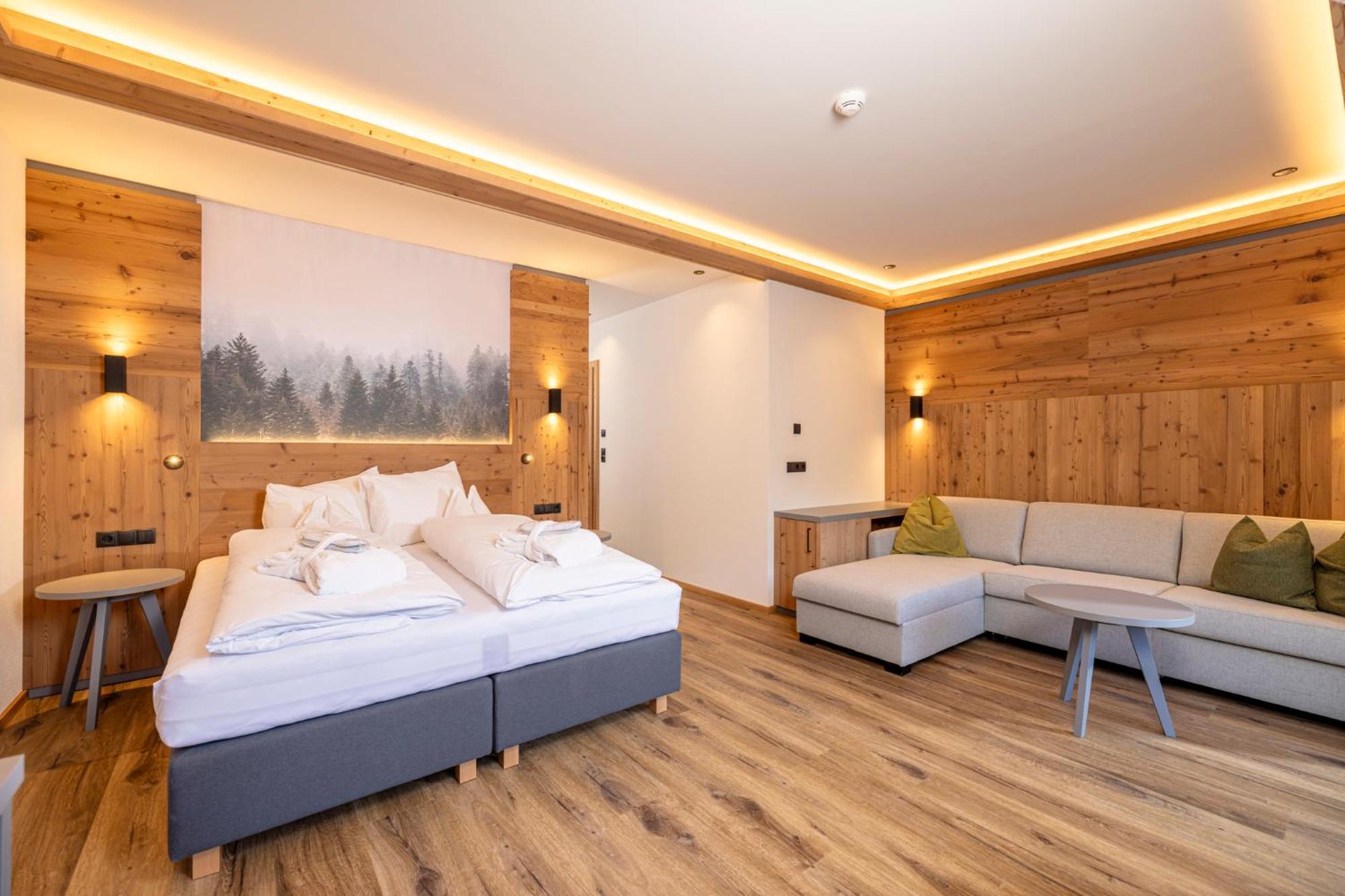 Thermal-Badhotel Kirchler Tux Extérieur photo